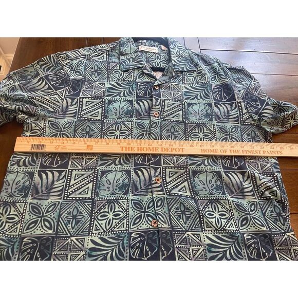 Caribbean Mens Button Up Hawaiian Shirt Size Large Blue Floral Silk Short Sleeve - Picture 11 of 12